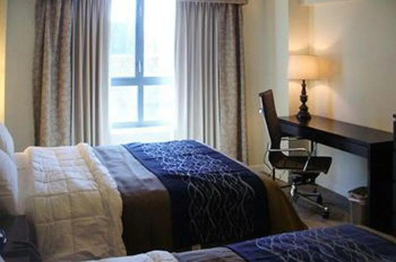 Comfort Inn & Suites - Kew Gardens Near La Guardia Airport New York United States
